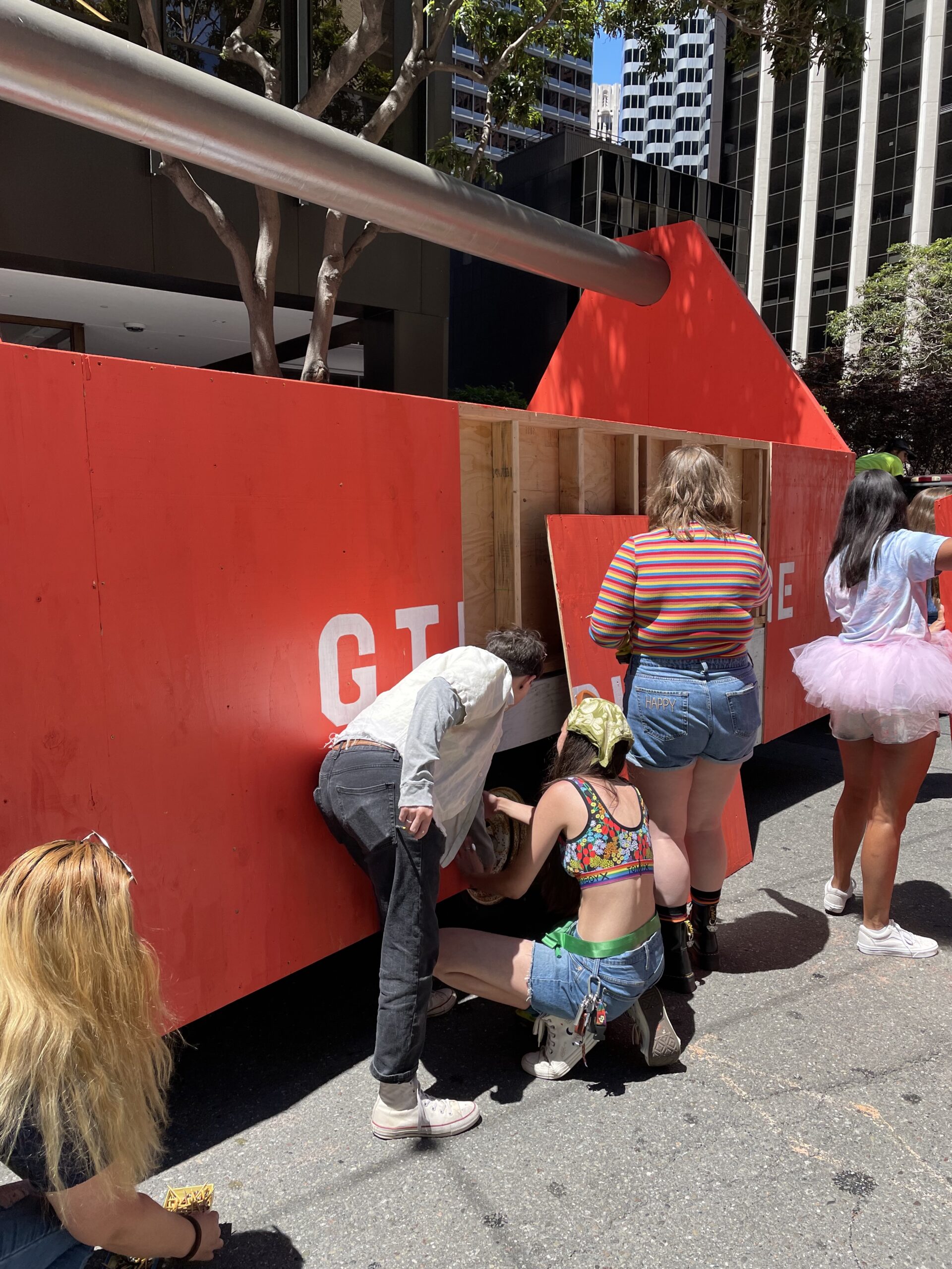 Girls Garage students fix the float at the SF Pride Parade
